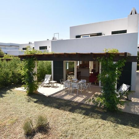 Biniancolla Iris Exterior foto
